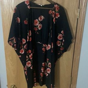 Maurices Black And Red Floral Kimono